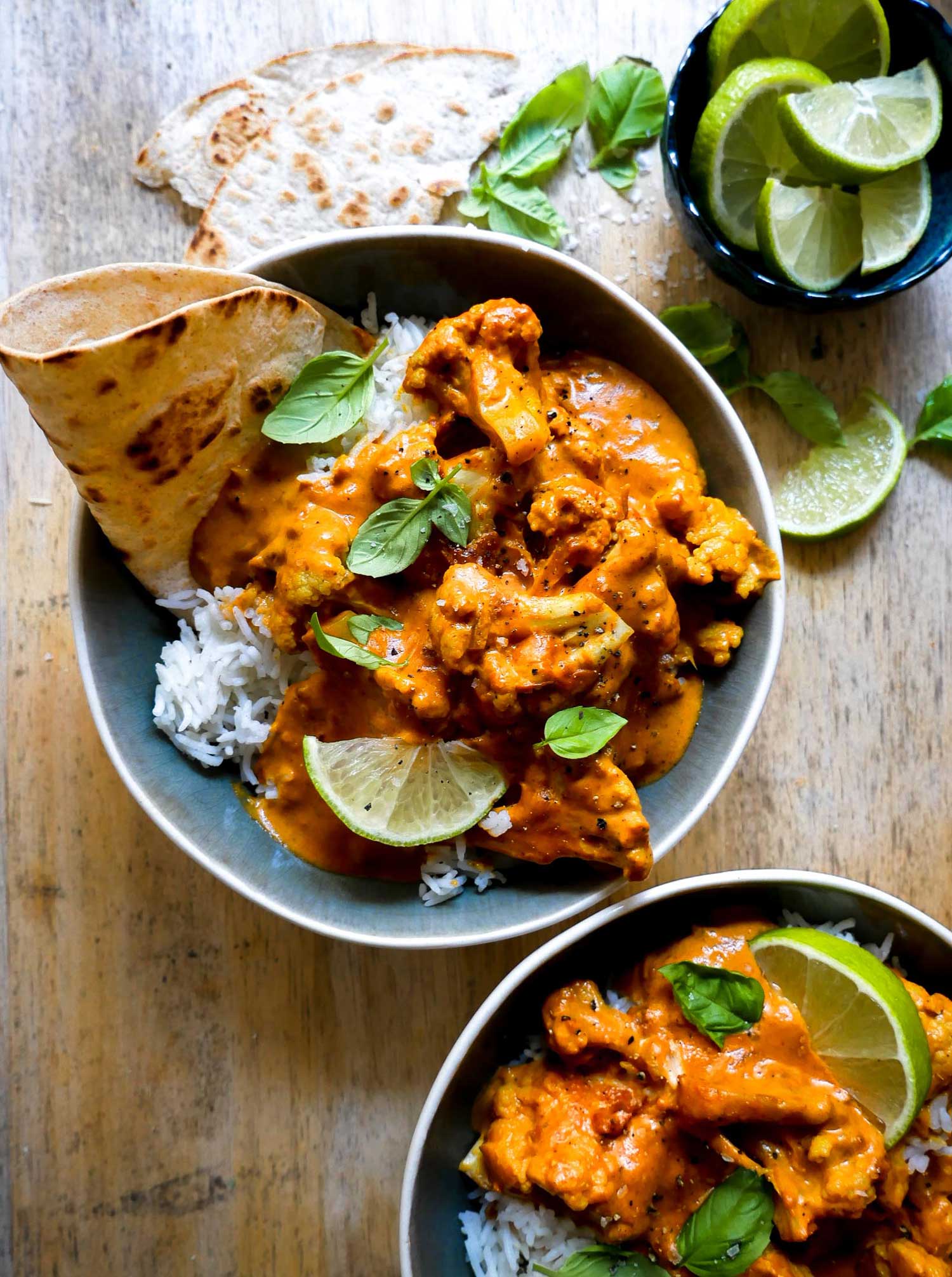 Blomkålscurry 20 min. – Indisk curry gryderet med blomkål
