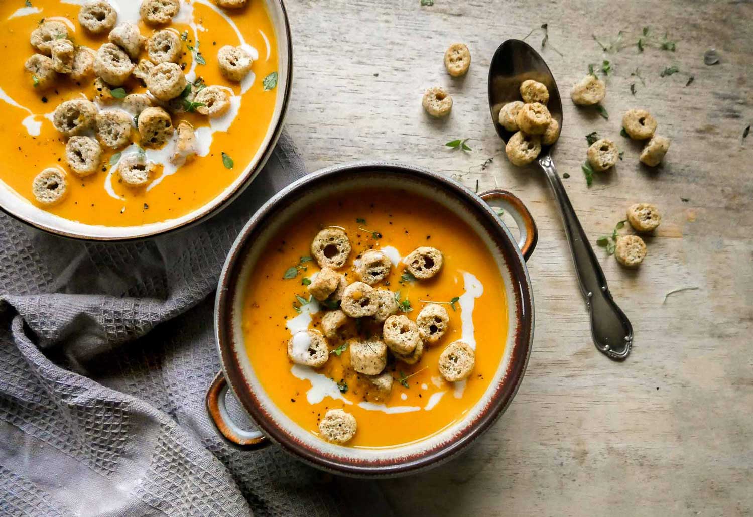 nem vegansk suppe med butternut squash