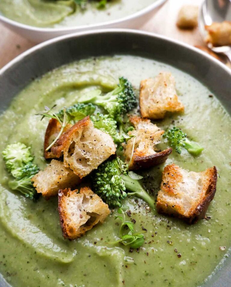 Broccolisuppe – Vegansk opskrift på nem, sund suppe med broccoli