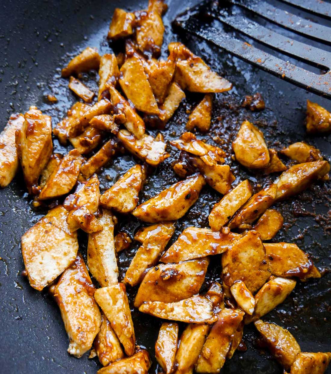 stegt tofu med marinade til pastaopskrift