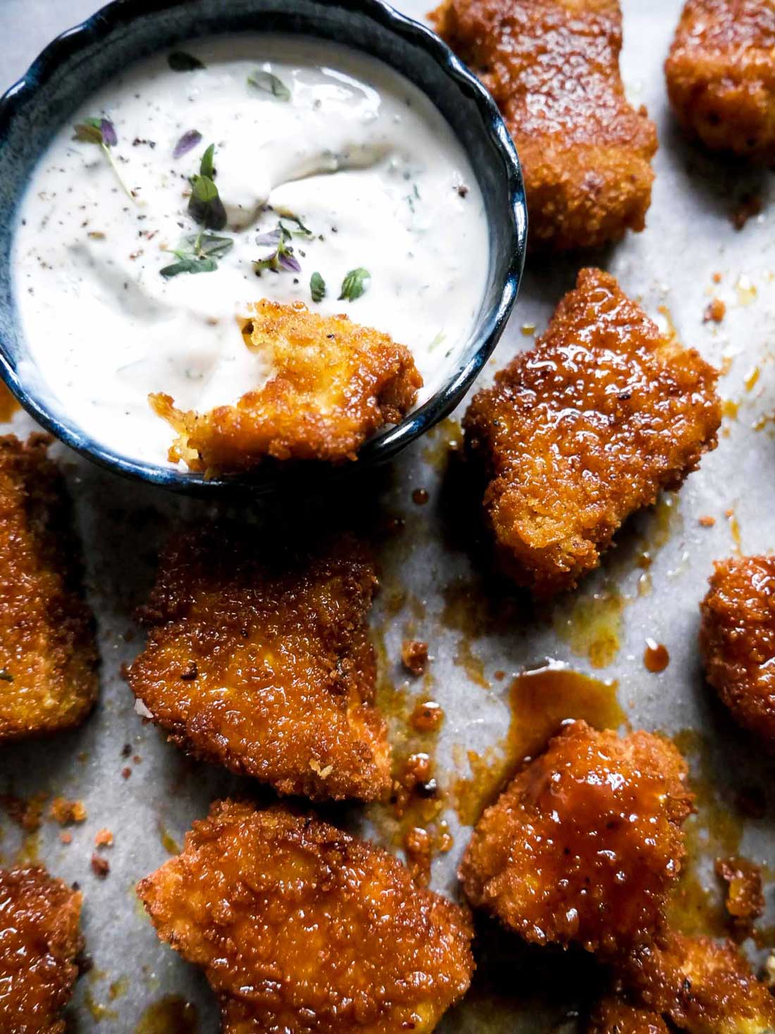 nuggets og dressing til vegetarisk eller vegansk aftensmad