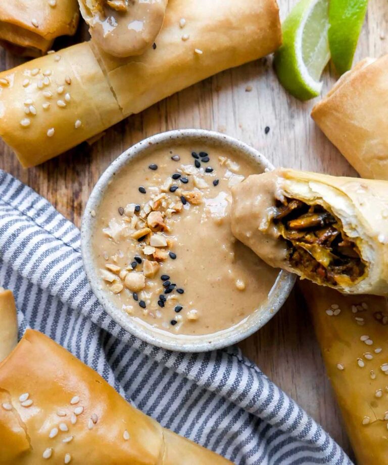 Peanut butter dip Opskrift på nem peanutbutter sauce på 10 min.