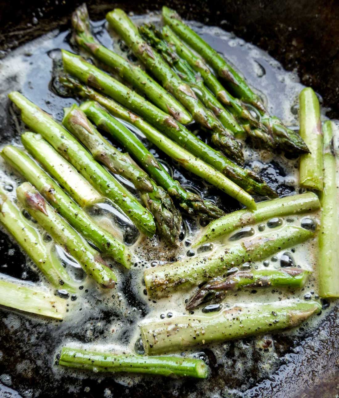 asparges på panden til salat 