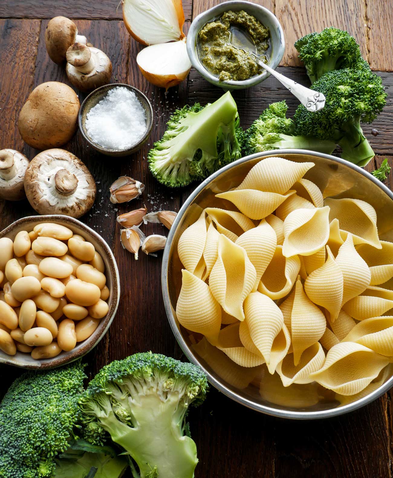 ingredienser til pastaskaller broccoli